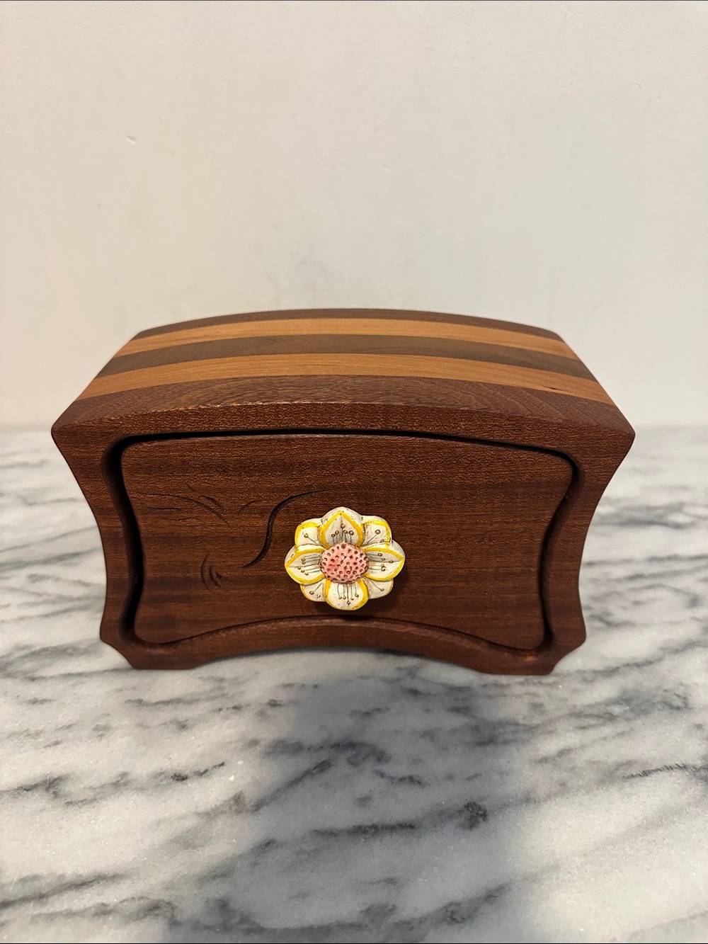 Hand made bandsaw Wooden Jewelry Box with Yellow Flower Knob